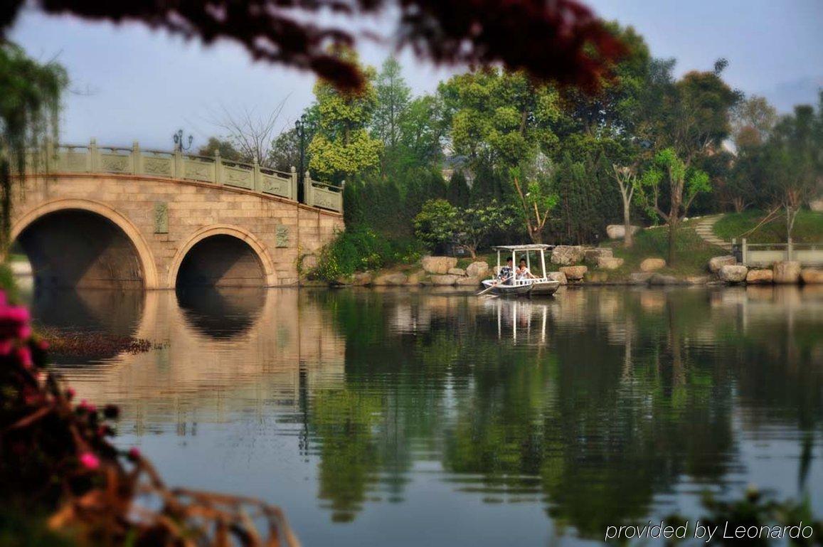 Crowne Plaza Hangzhou Xanadu Resort Zewnętrze zdjęcie