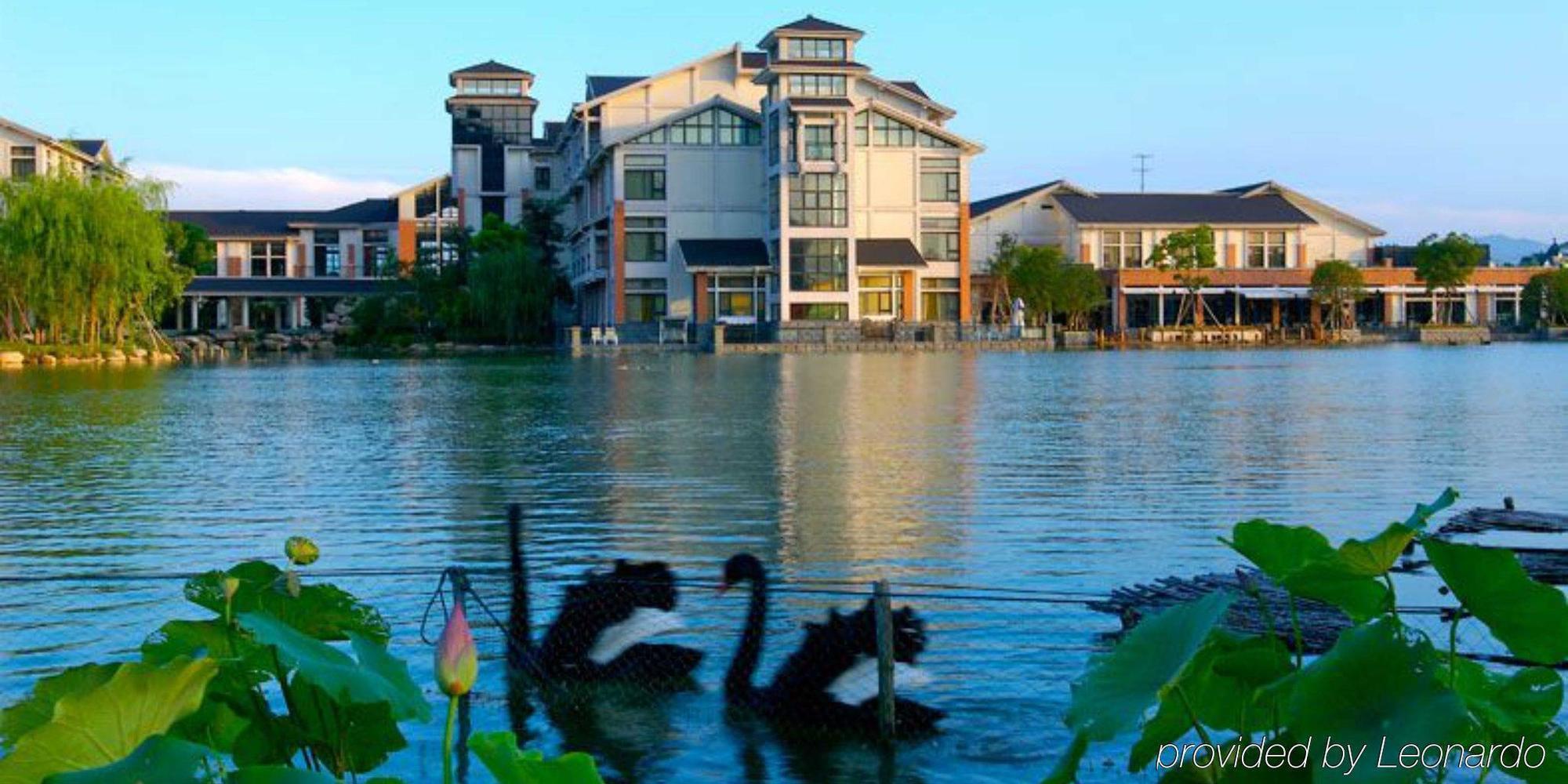 Crowne Plaza Hangzhou Xanadu Resort Zewnętrze zdjęcie
